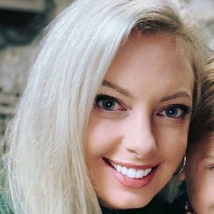 Meet your Posher, Candice